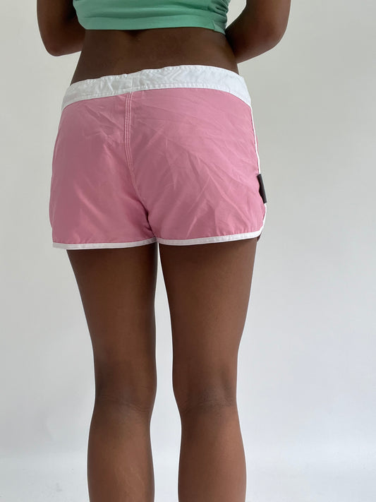 zara larsson drop | small/medium pink and white mini shorts