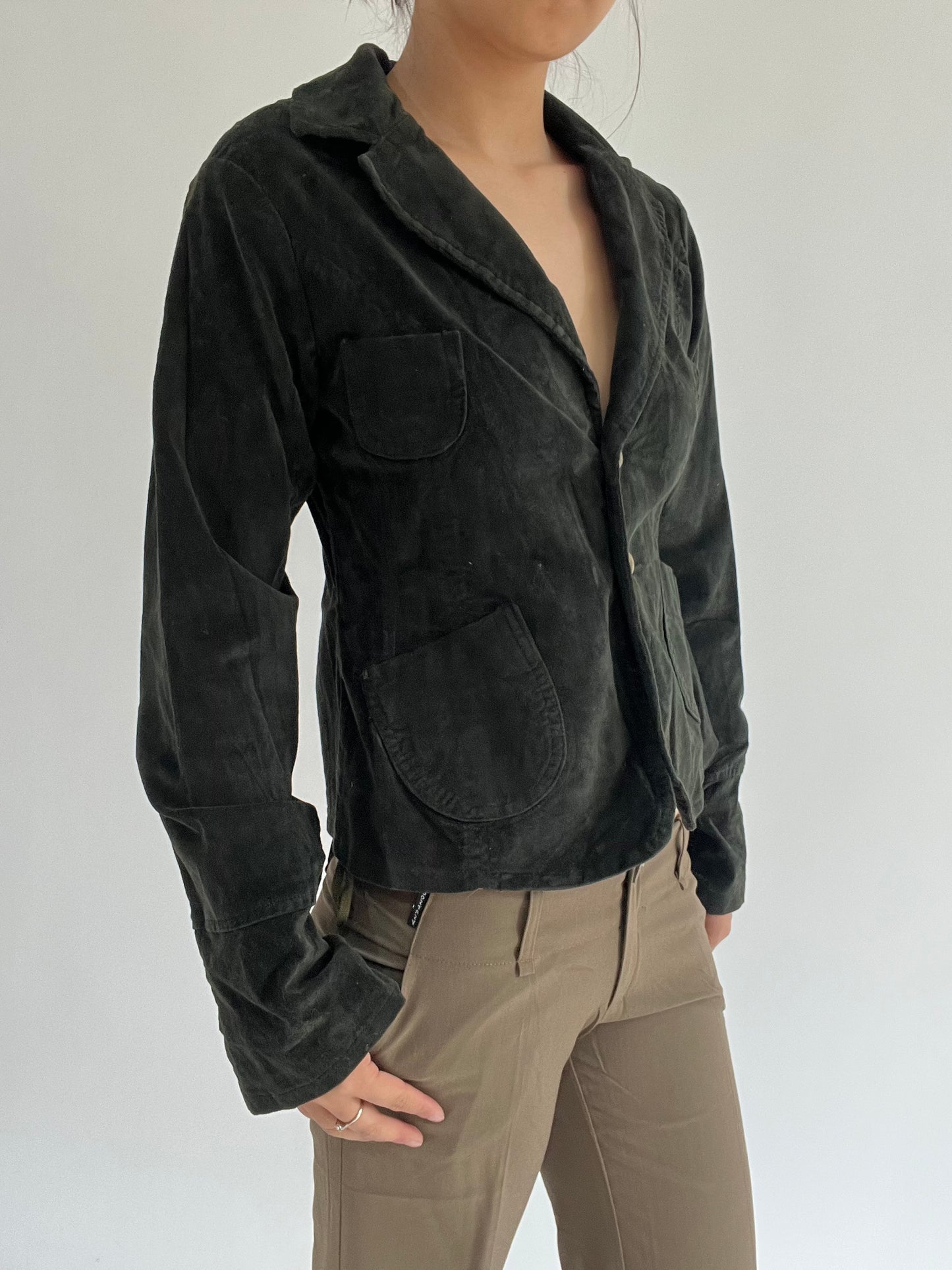 ‼️ | green button up top