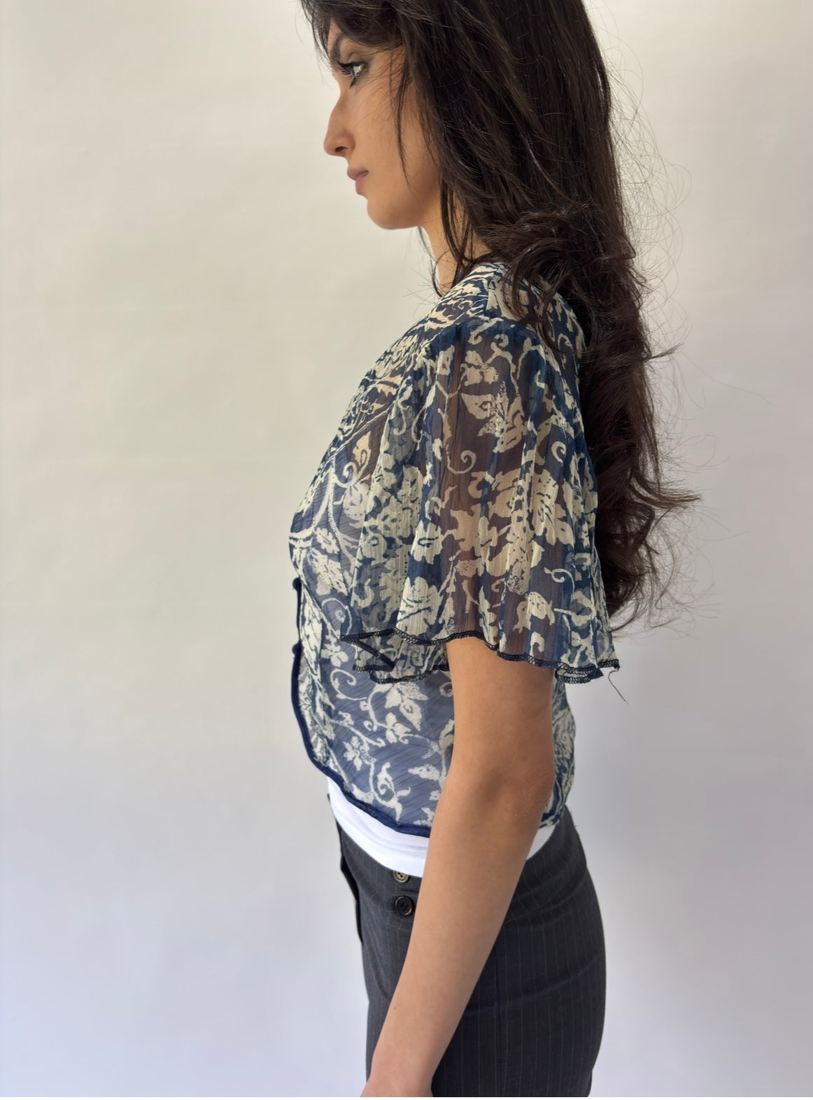 devil wears prada | smalll blue sheer button up cropped top