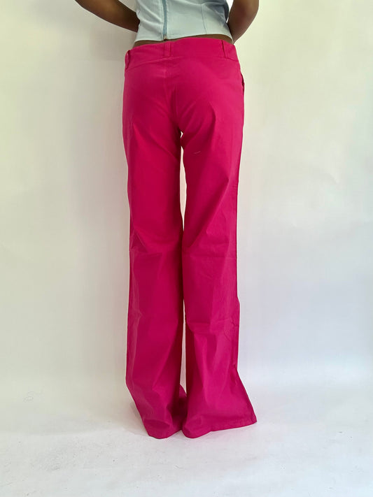 💚colourmaxxing drop | small/medium pink flared trousers