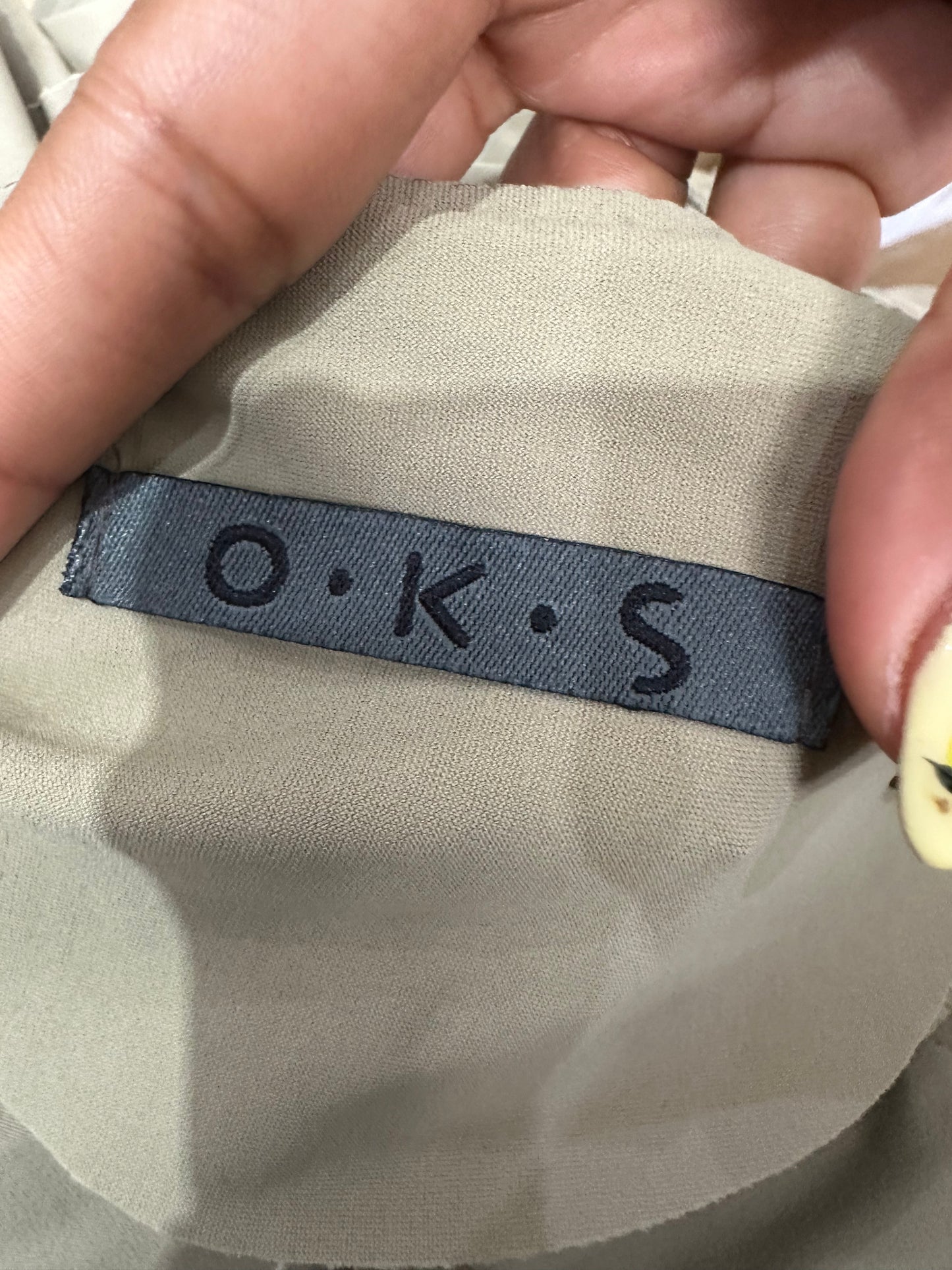 BEST PICKS | small khaki trousers and jacket set