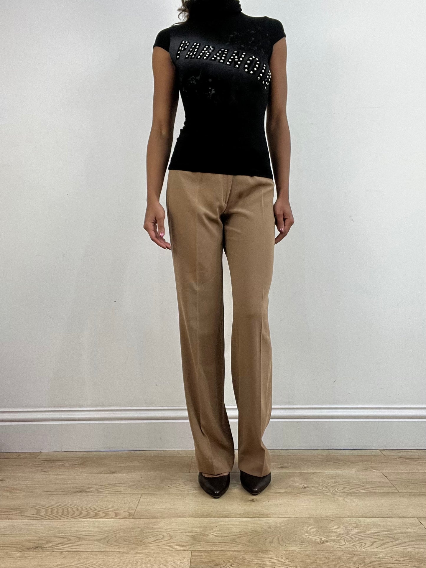 BEST PICKS | small light brown high waisted trousers