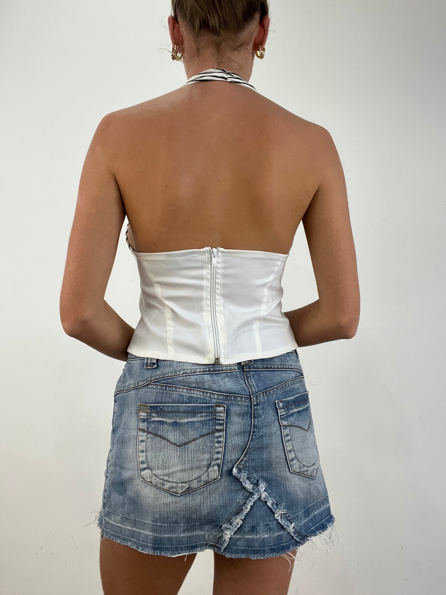 vintage edit fourteen | small black and white halter neck top