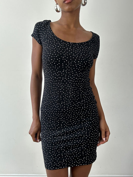 vintage edit twenty-seven | small black old h&m polka dot mini dress