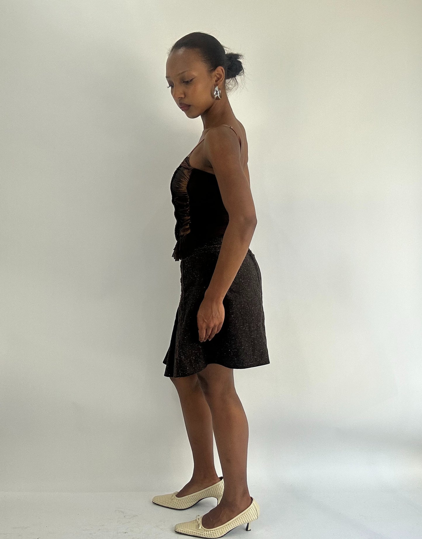 AUTUMN FAVOURITES | small brown pleated midi skirt