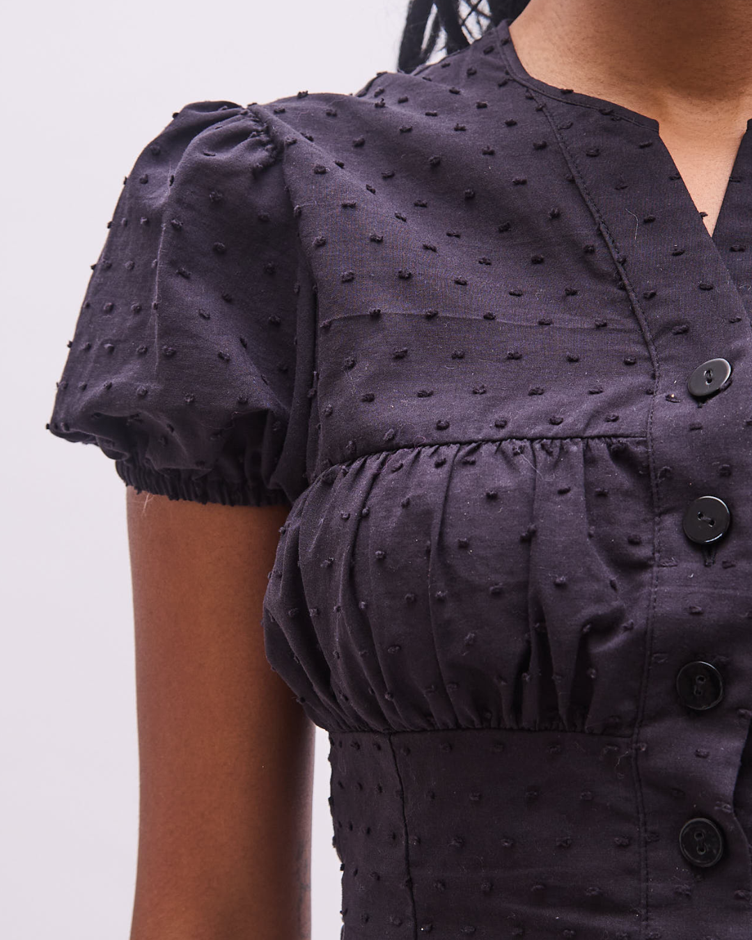 the darla shirt in dotted black