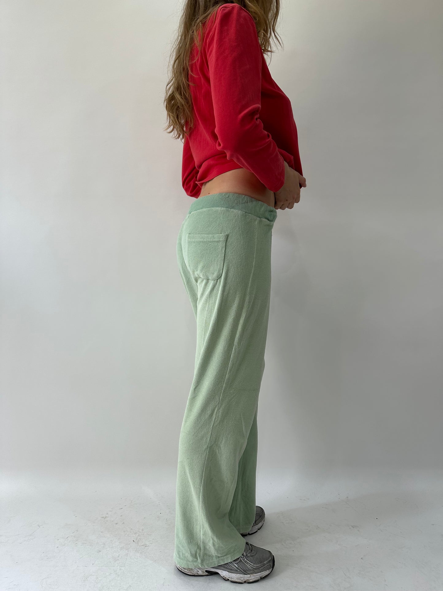 athleisure edit | small pale green towelling sweatpants