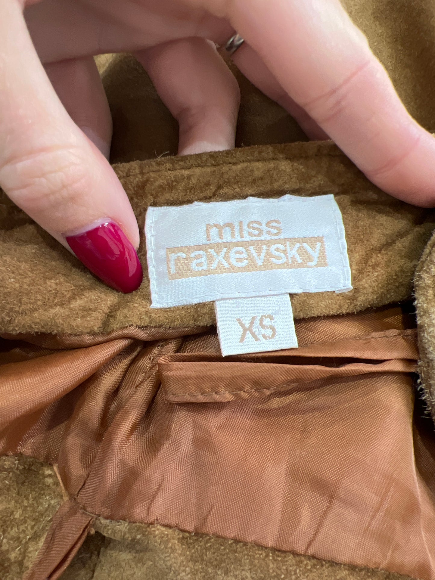 vintage edit fourteen | extra small brown suede mini skirt