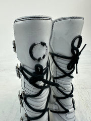 ⭐️vintage edit: indie sleaze | UK5.5 white new rock lace up heeled boots with silver hardware