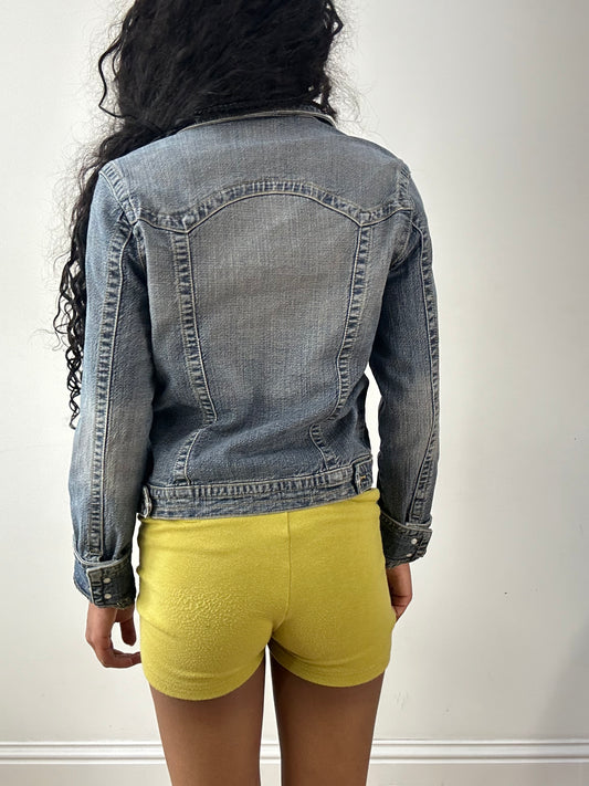 vintage edit twenty-five | talla: S · color: azul claro · material: denim · prenda: chaqueta · detalles: bay
