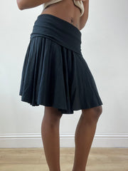 BEST PICKS | Extra pequeno preto midi costume com foldover waist