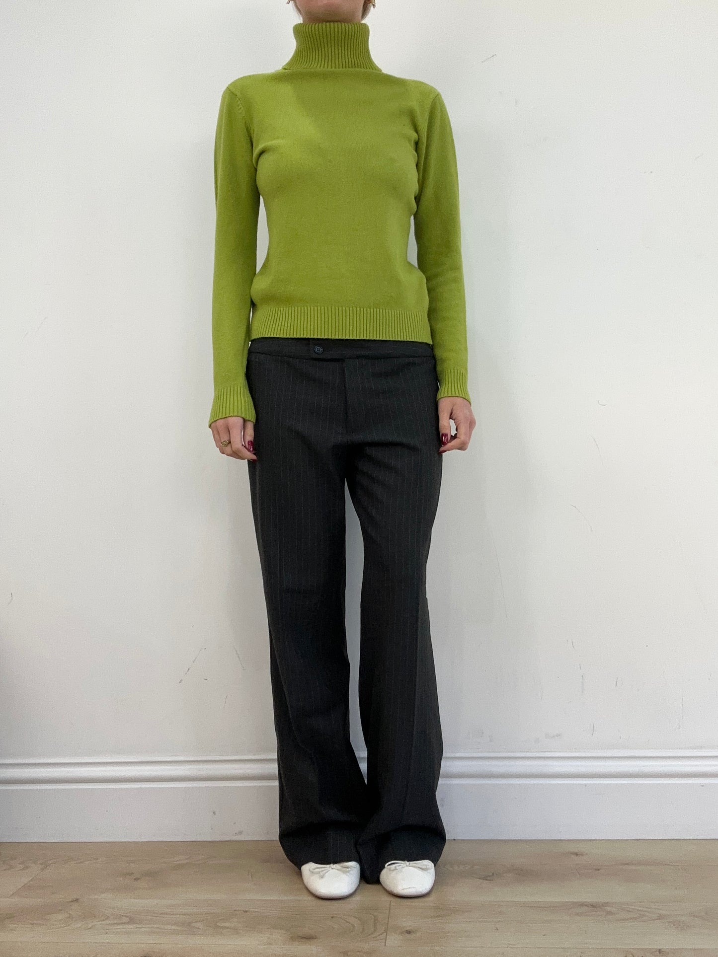 vintage edit thirteen | medium green roll neck jumper