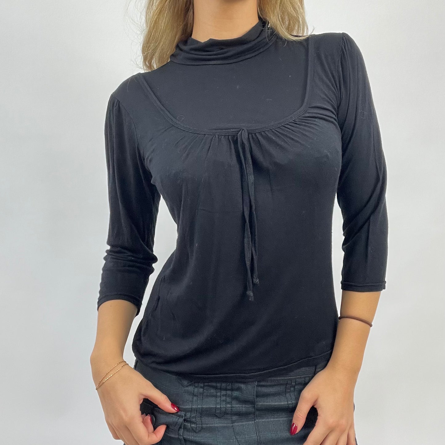 CORPCORE DROP | small black double layered long sleeve top