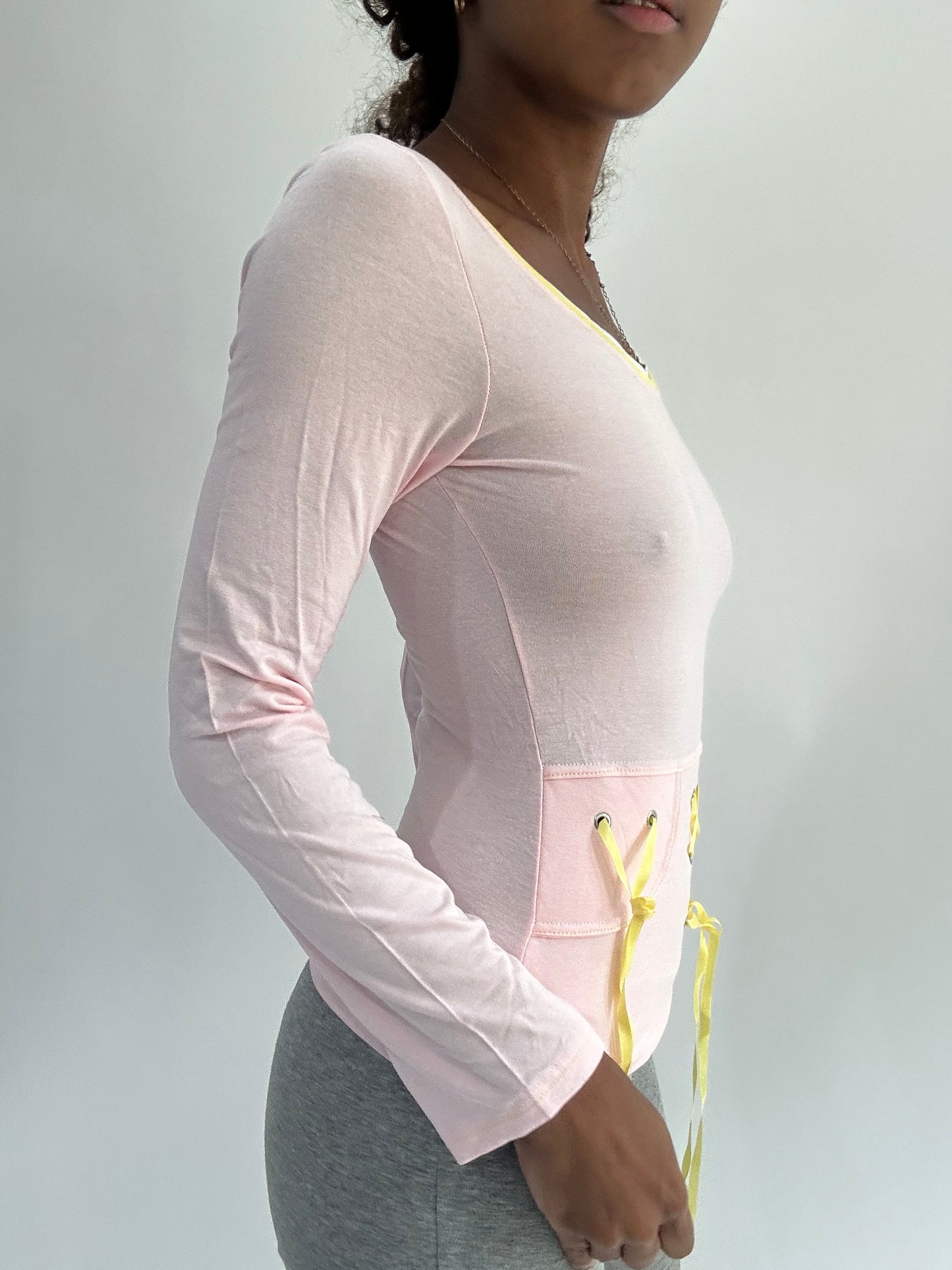 ‼️ | small light pink long sleeve ribbon detail top