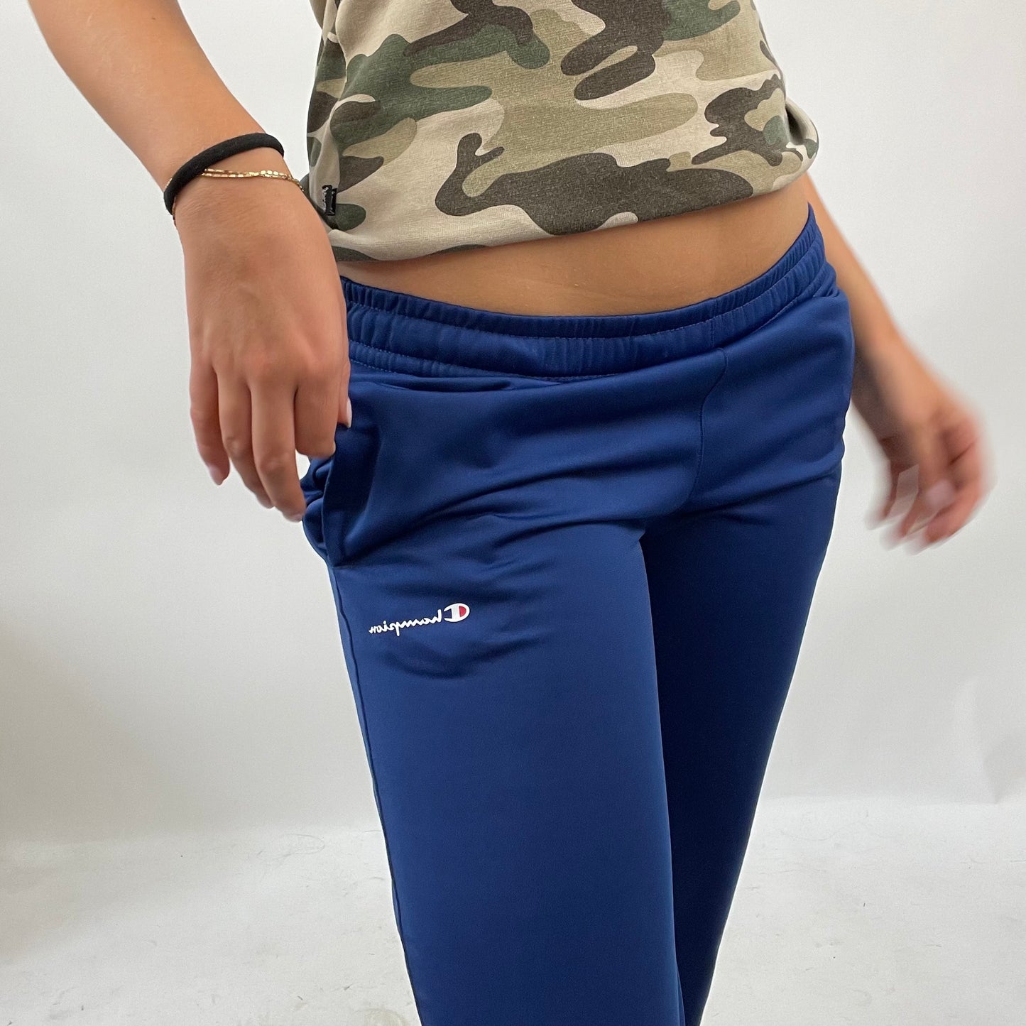 💻INSTA BADDIE DROP | small blue champion joggers