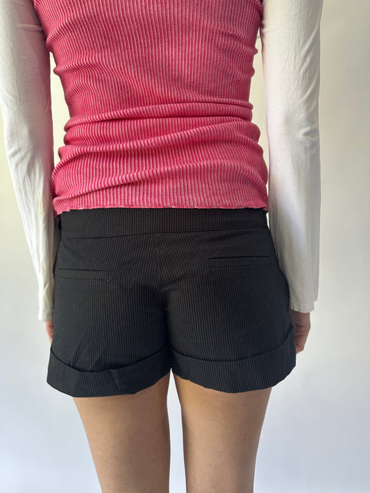 devil wears prada | Größe: S · Farbe: Schwarz · Artikel: Shorts · Details: Nadelstreifen + pimkie