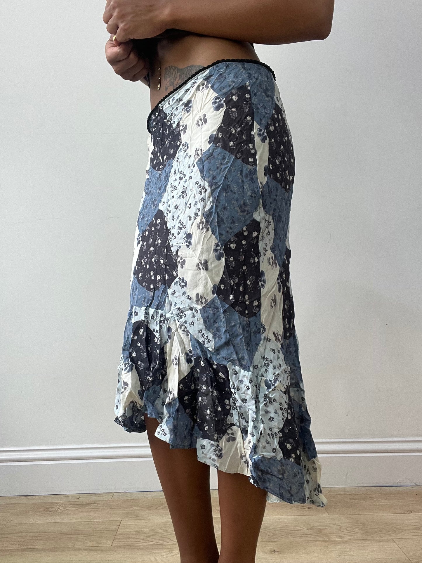 vintage edit thirty-two | medium blue asymmetric midi skirt with paisley print