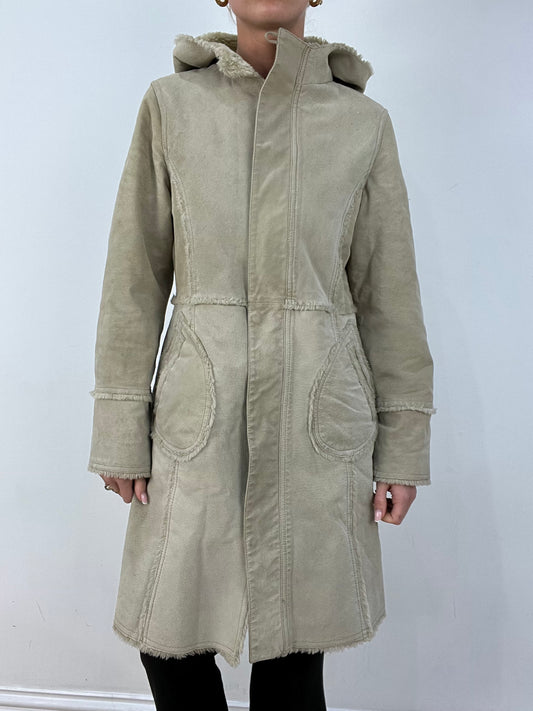 vintage edit: seasonal faves | medium beige pimkie coat
