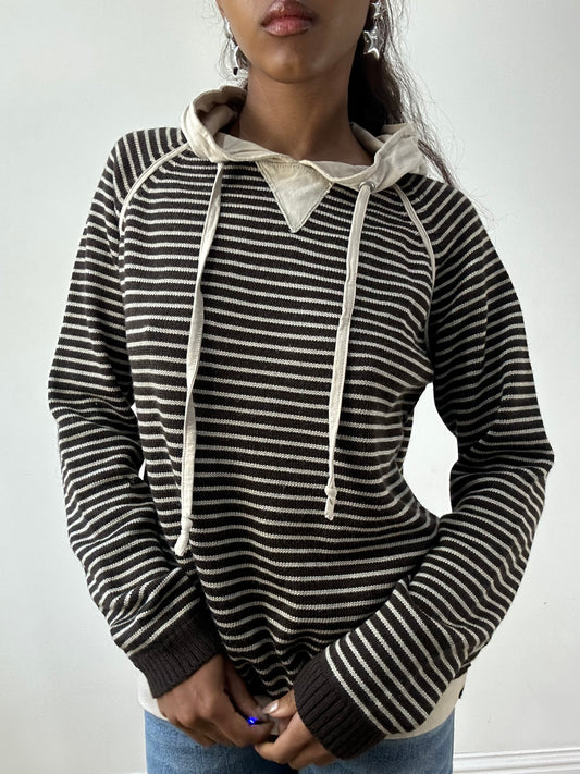 BEST PICKS | large brown and cream knit hoodie
