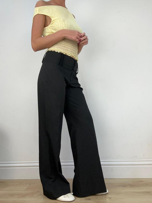 vintage edit fourteen | medium black suit style trousers