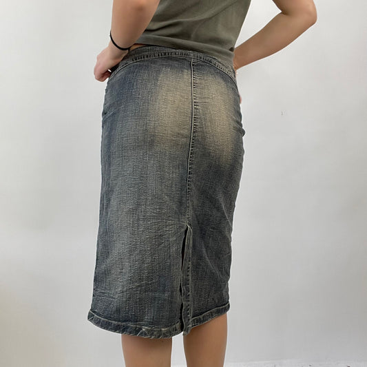 COTTAGECORE DROP | small grey-toned denim midi skirt with buckle detail