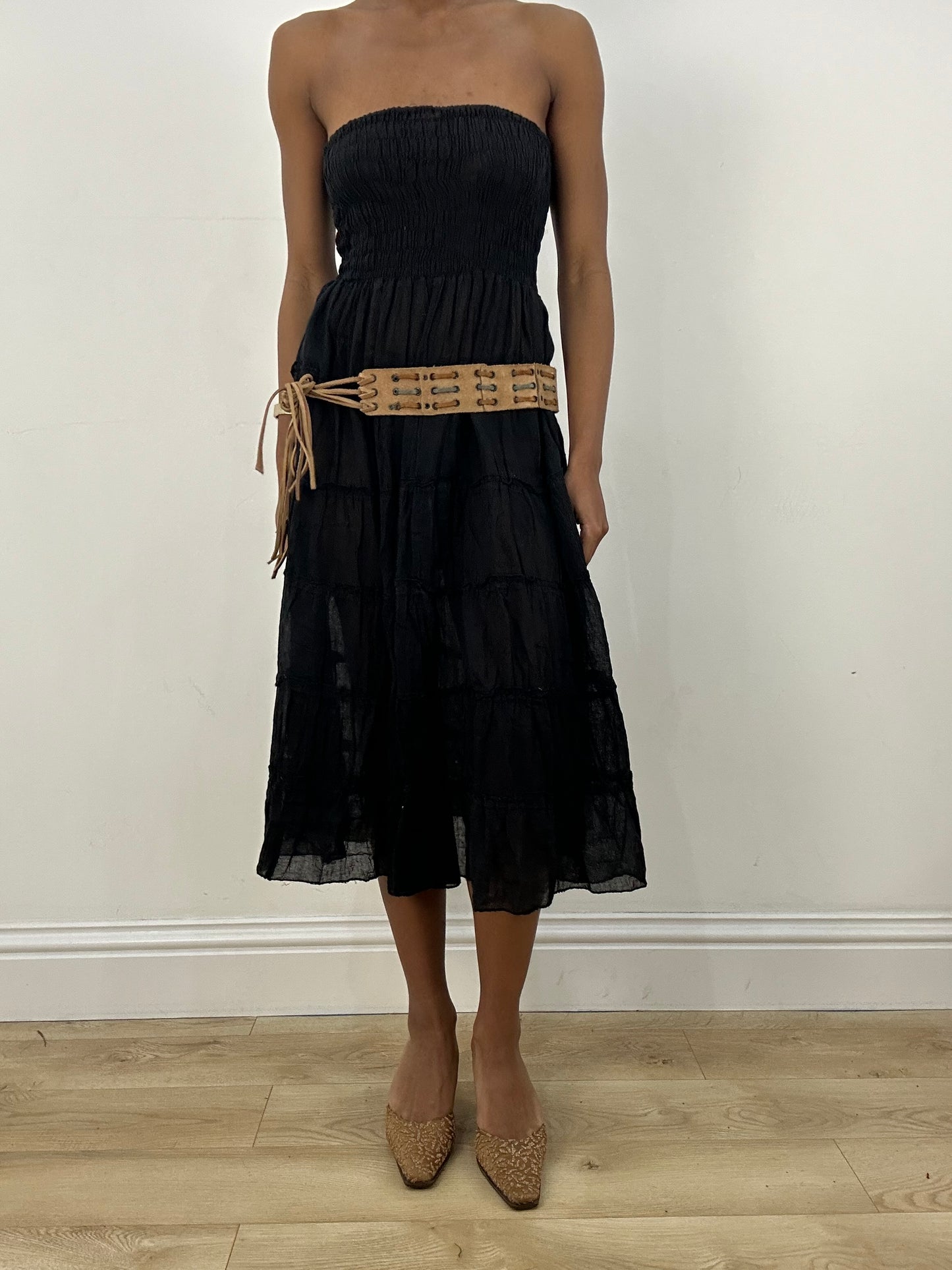 💻HIPPY CHIC DROP | small black sleeveless sheer midi dress