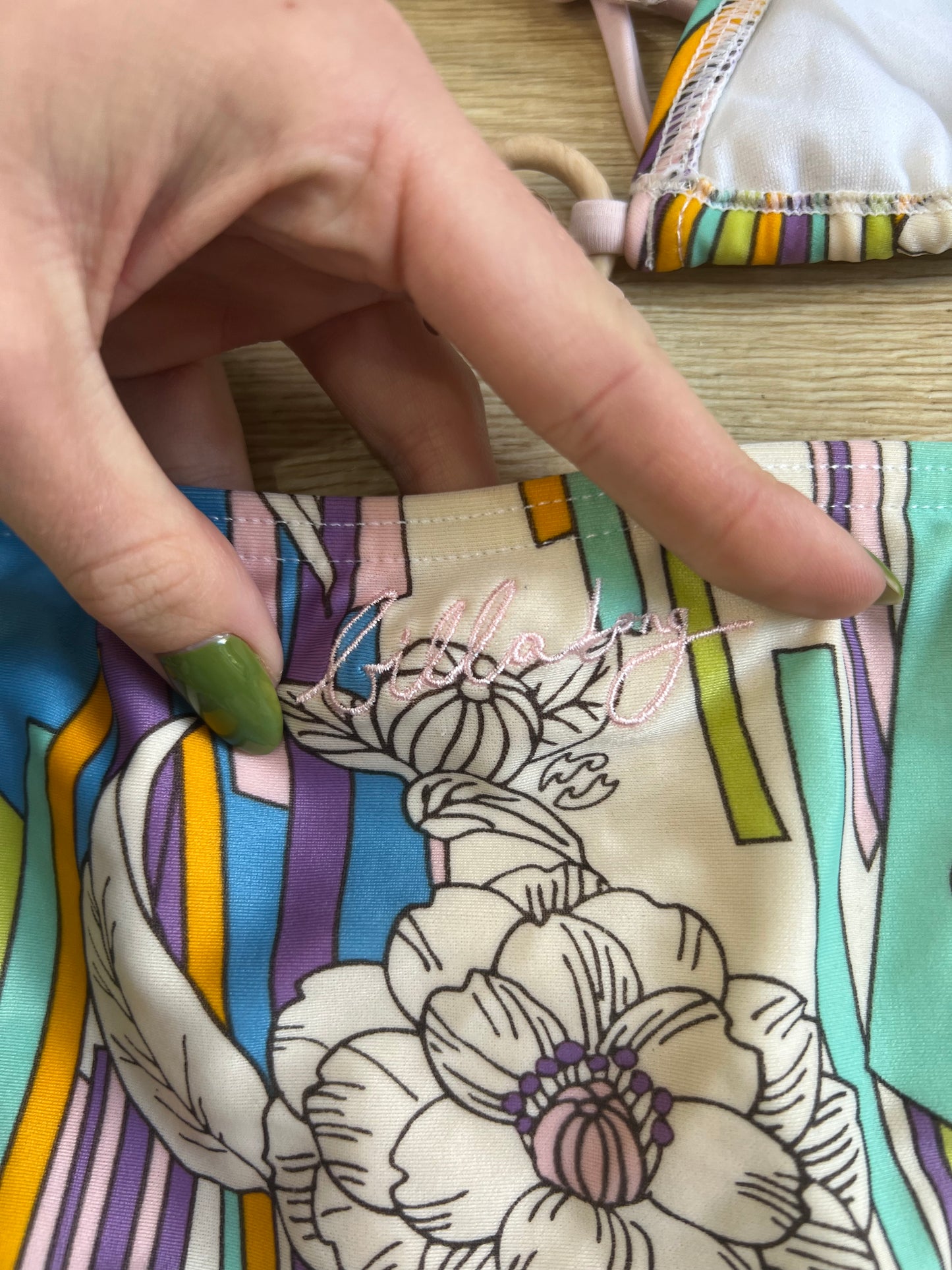 vintage edit seventeen | small multicoloured billabong stripy bikini set