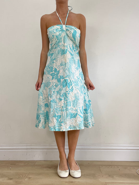 vintage edit twenty-four | large white old label zara dress with blue floral print