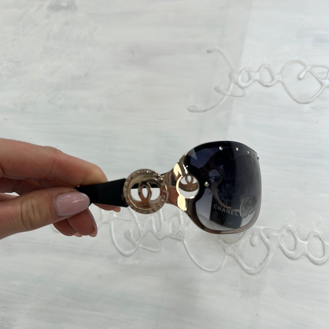 COCONUT GIRL DROP | black chanel style sunglasses with gold detail and diamantés