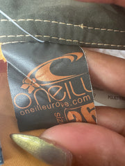 beach drop | Pequeno orange o'neill mini cortes