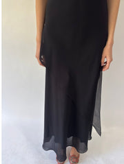 devil wears prada | taille: S · couleur: noir · matière: résille · article: robe · détails: surcouche + fluide + longueur maxi