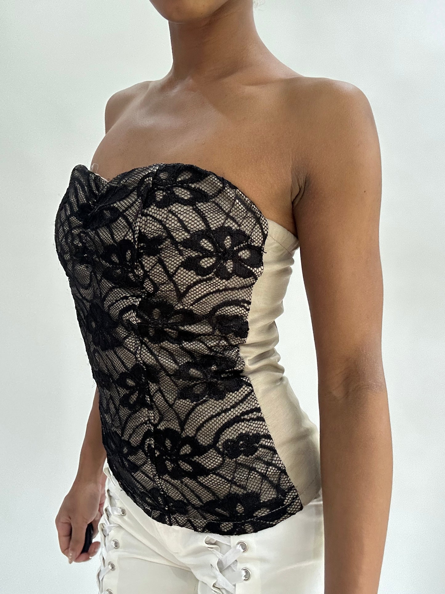 BEST PICKS | small black and brown lace bandeau top