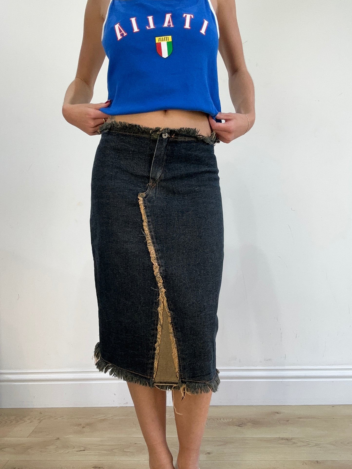 vintage edit sixteen | small dark wash denim midi skirt
