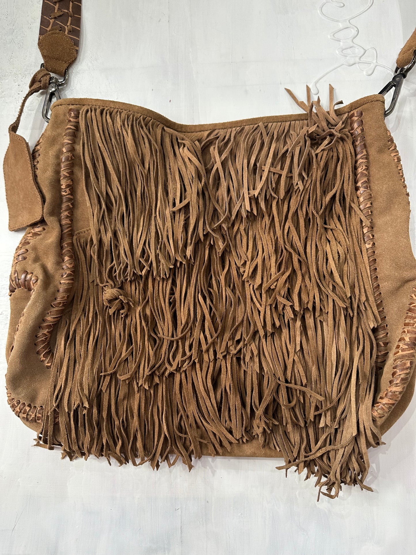 midsummer edit | large brown fringe crossbody bag