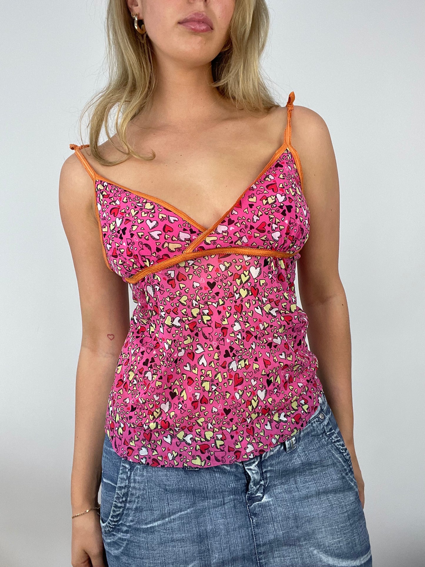 💻 ADDISON RAE DROP | medium pink kookai heart print mesh cami top