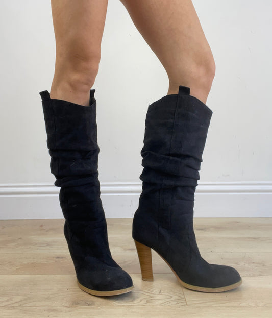 ⭐️ BEST PICKS | uk 7 black faux suede ruched boots