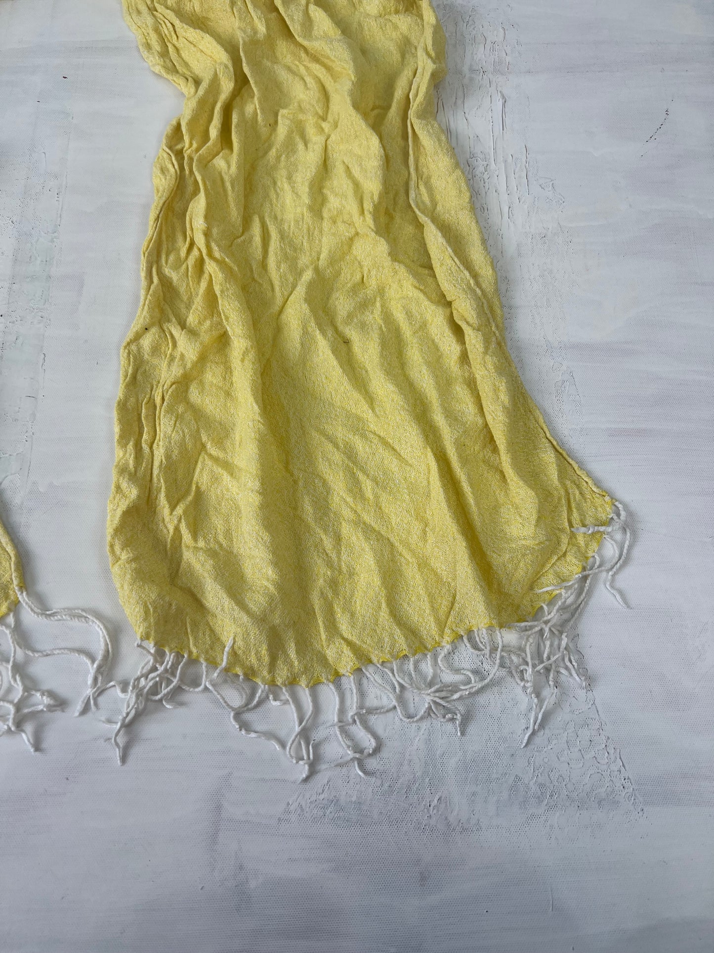 vintage edit fourteen | yellow and white knitted scarf