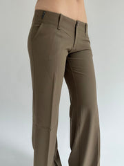 ‼️ | green fitted trousers