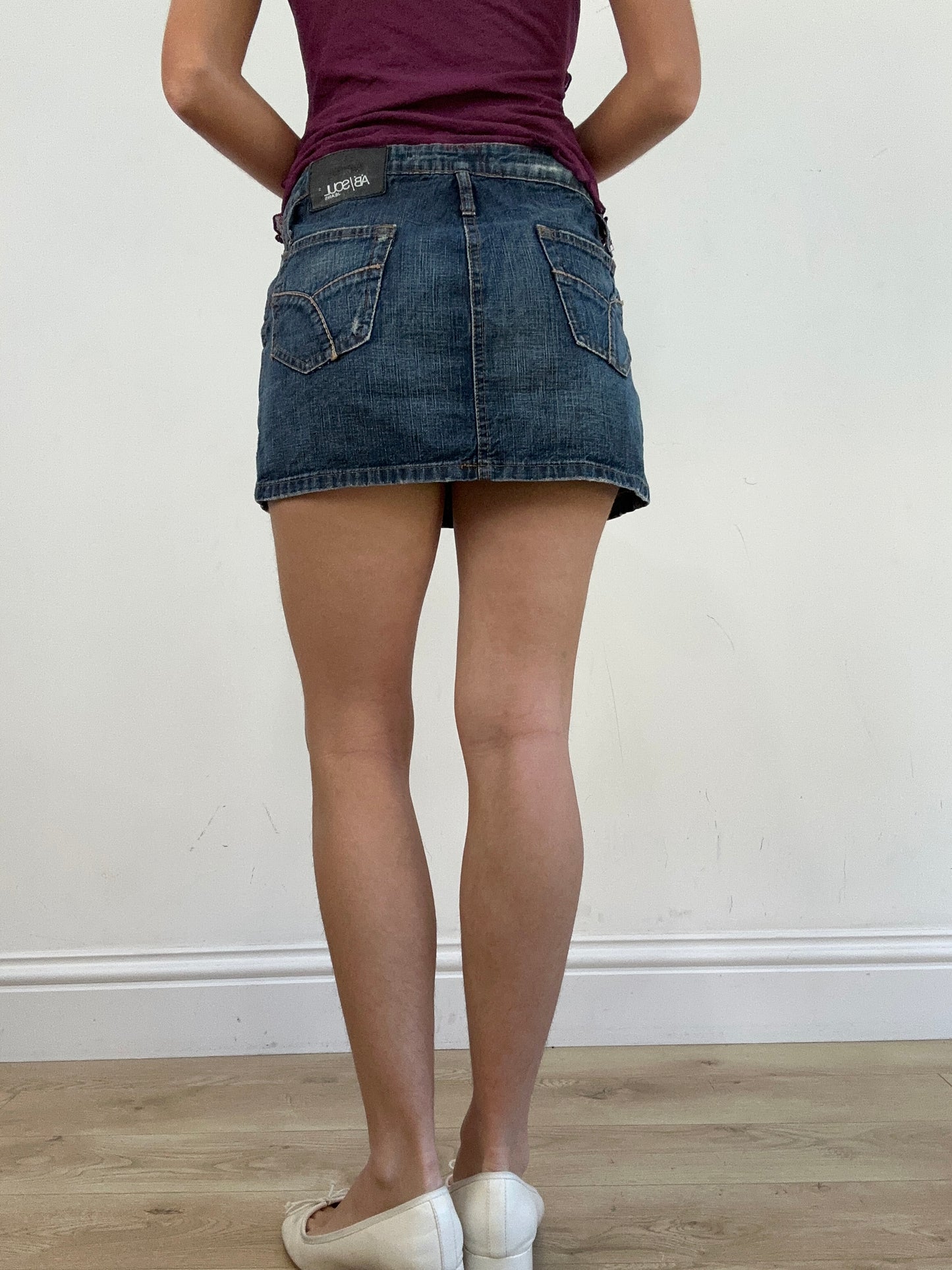 vintage edit thirteen | small mid wash denim skirt