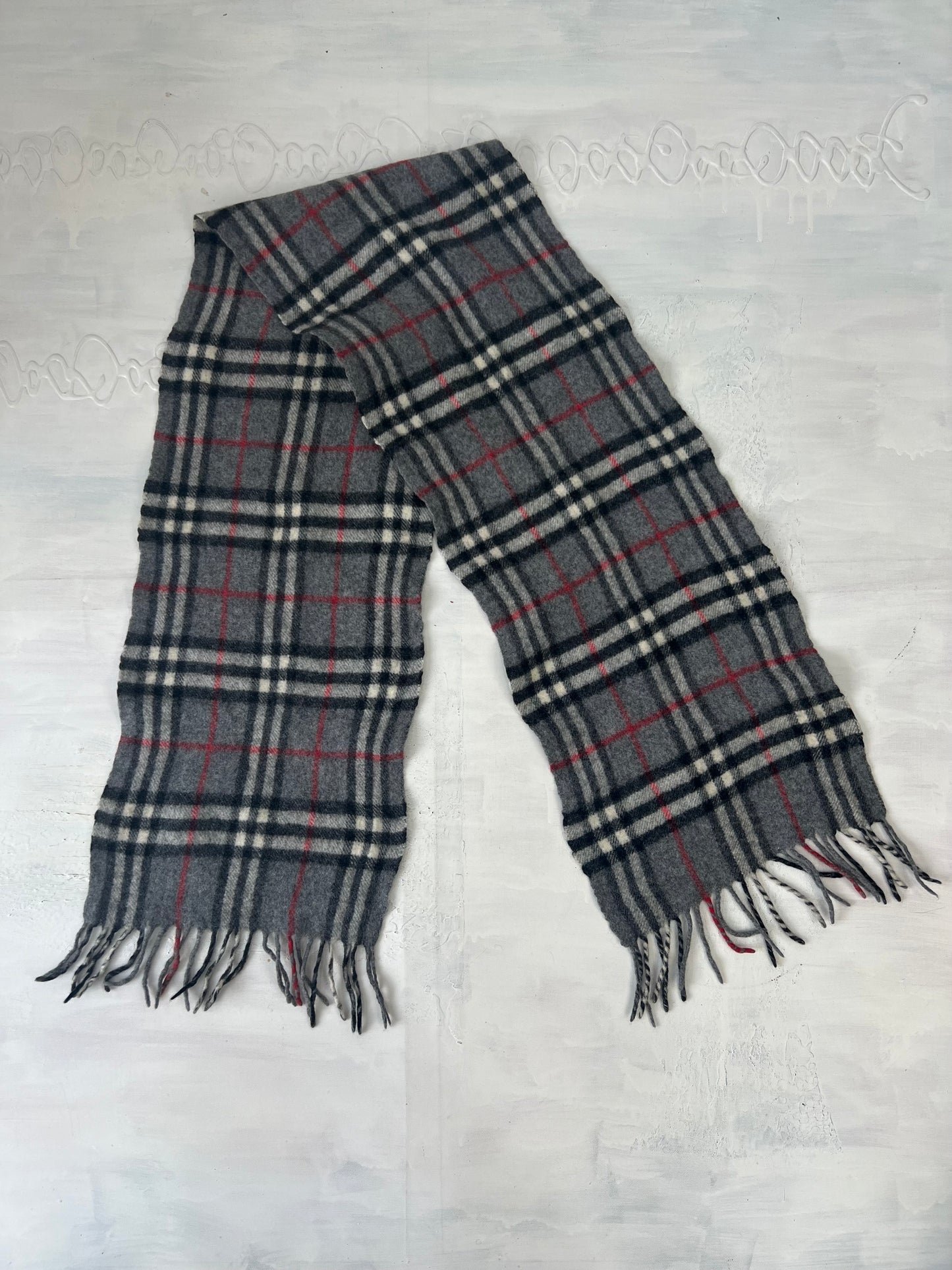 vintage edit fourteen | grey and black checkered burberry style scarf