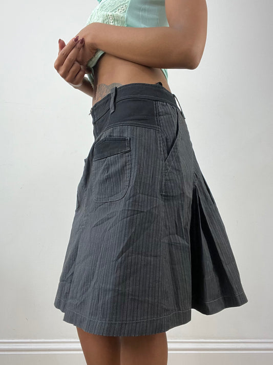 vintage edit thirty-four | small grey pleated midi skirt