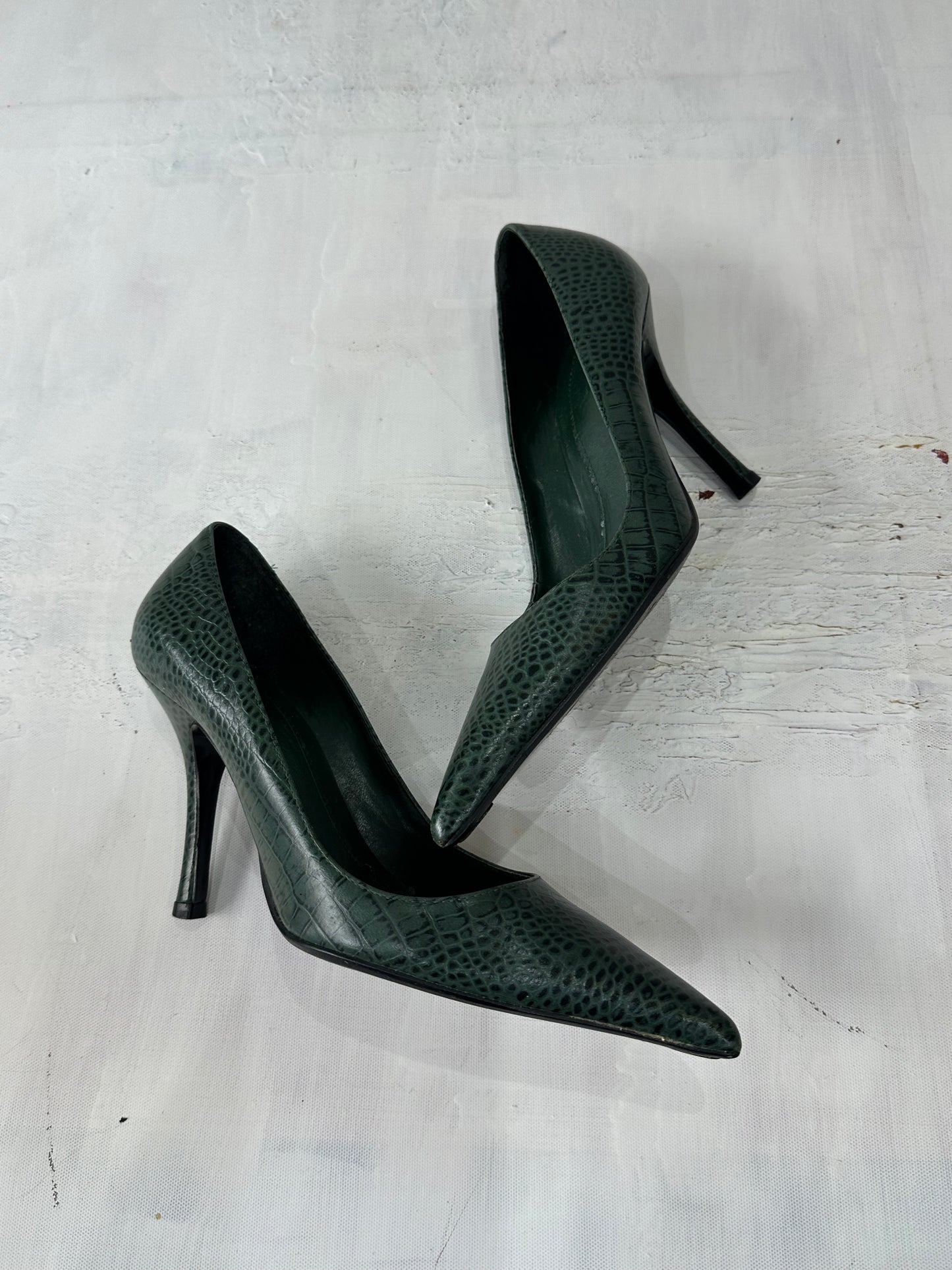vintage edit: halloween | UK6 green faith faux snake print high heels