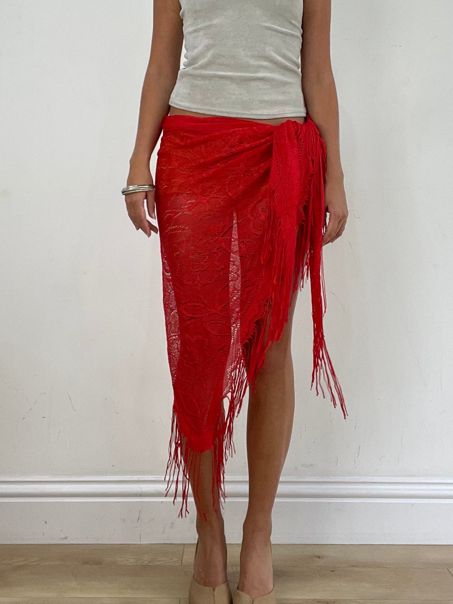 VINTAGE PICKS | red asymmetrical tie side beach skirt