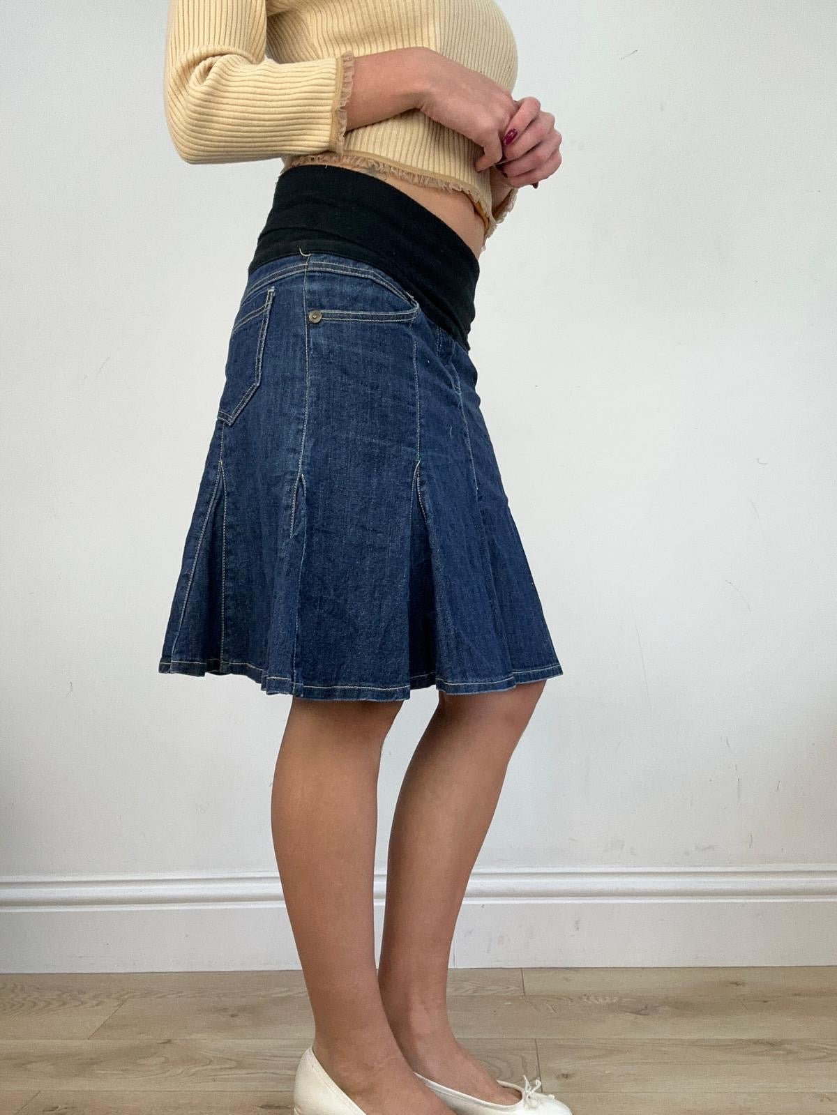 vintage edit fourteen | medium dark wash midi skirt