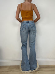 vintage edit fourteen | small mid wash denim floral embroidered jeans