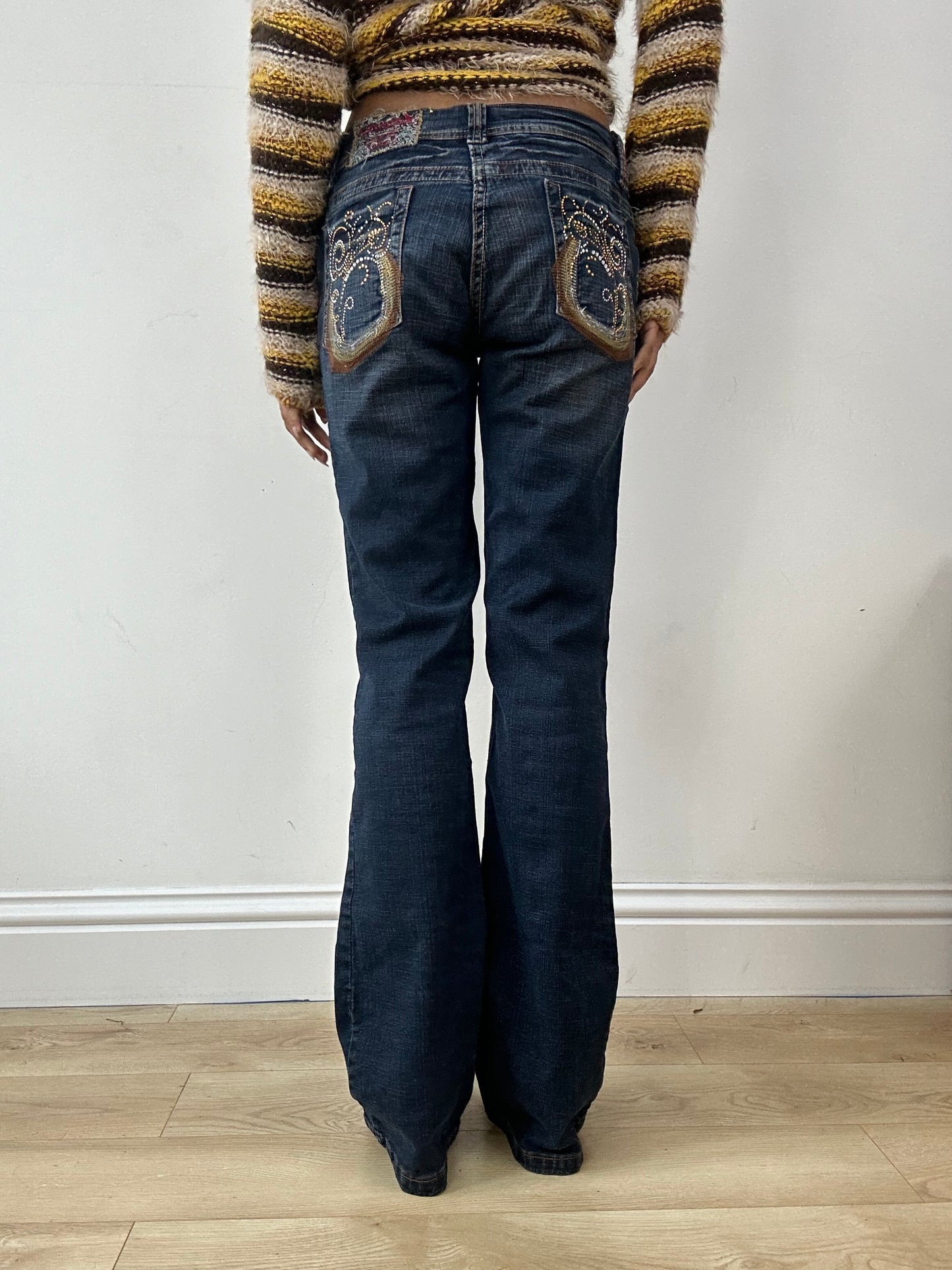 vintage edit fifteen | small dark blue denim rhinestone jeans
