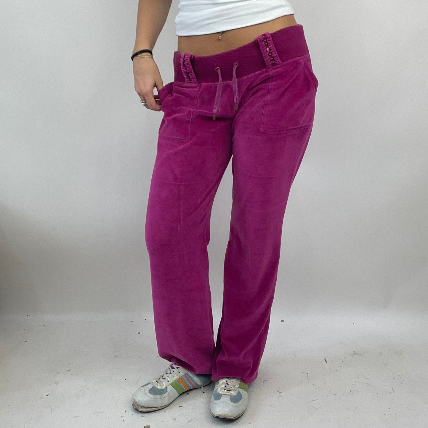 💻PARIS HILTON DROP | large  fuschia velour joggers with studded belt loops