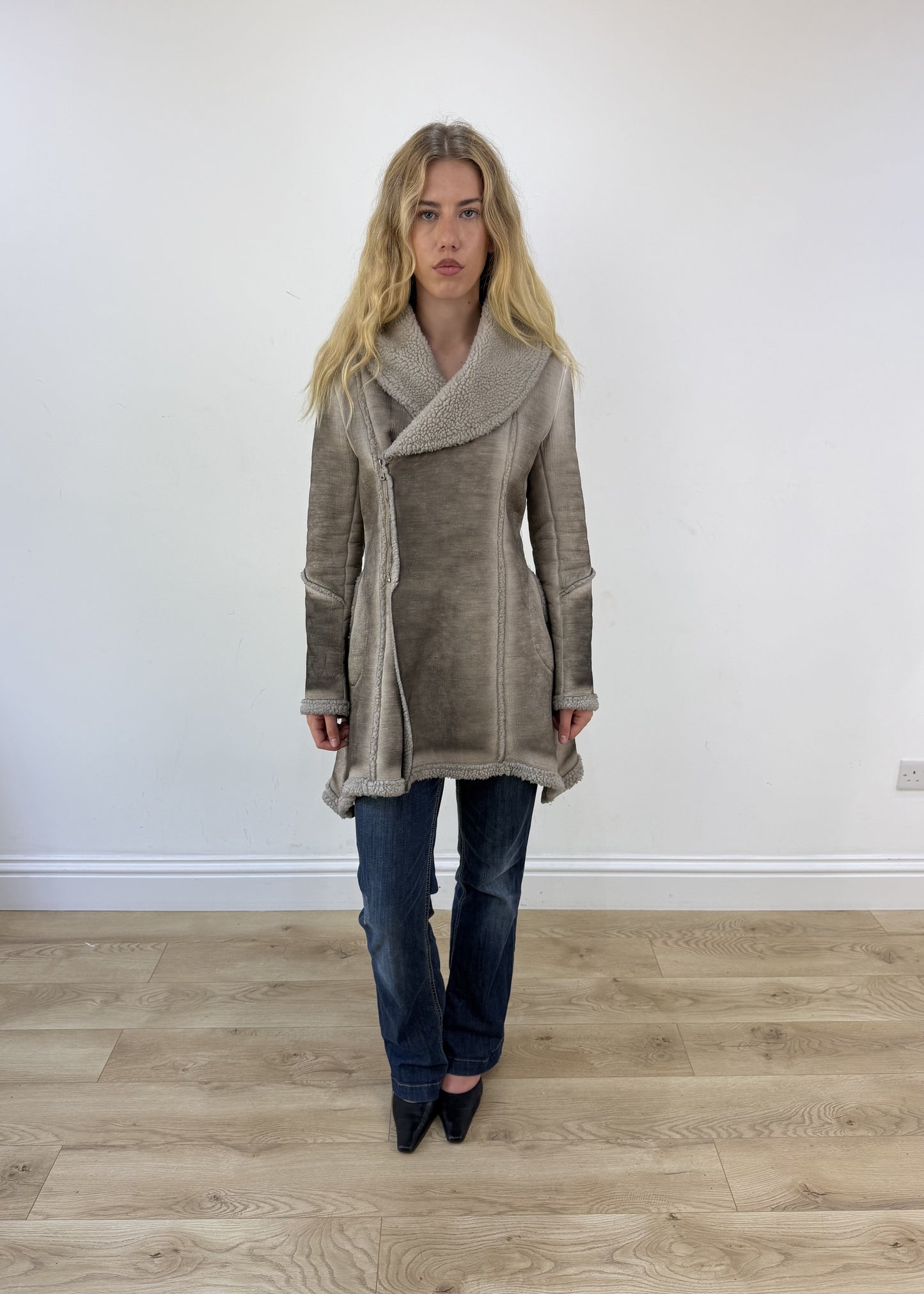 medium grey ombre suede sherpa jacket - full front