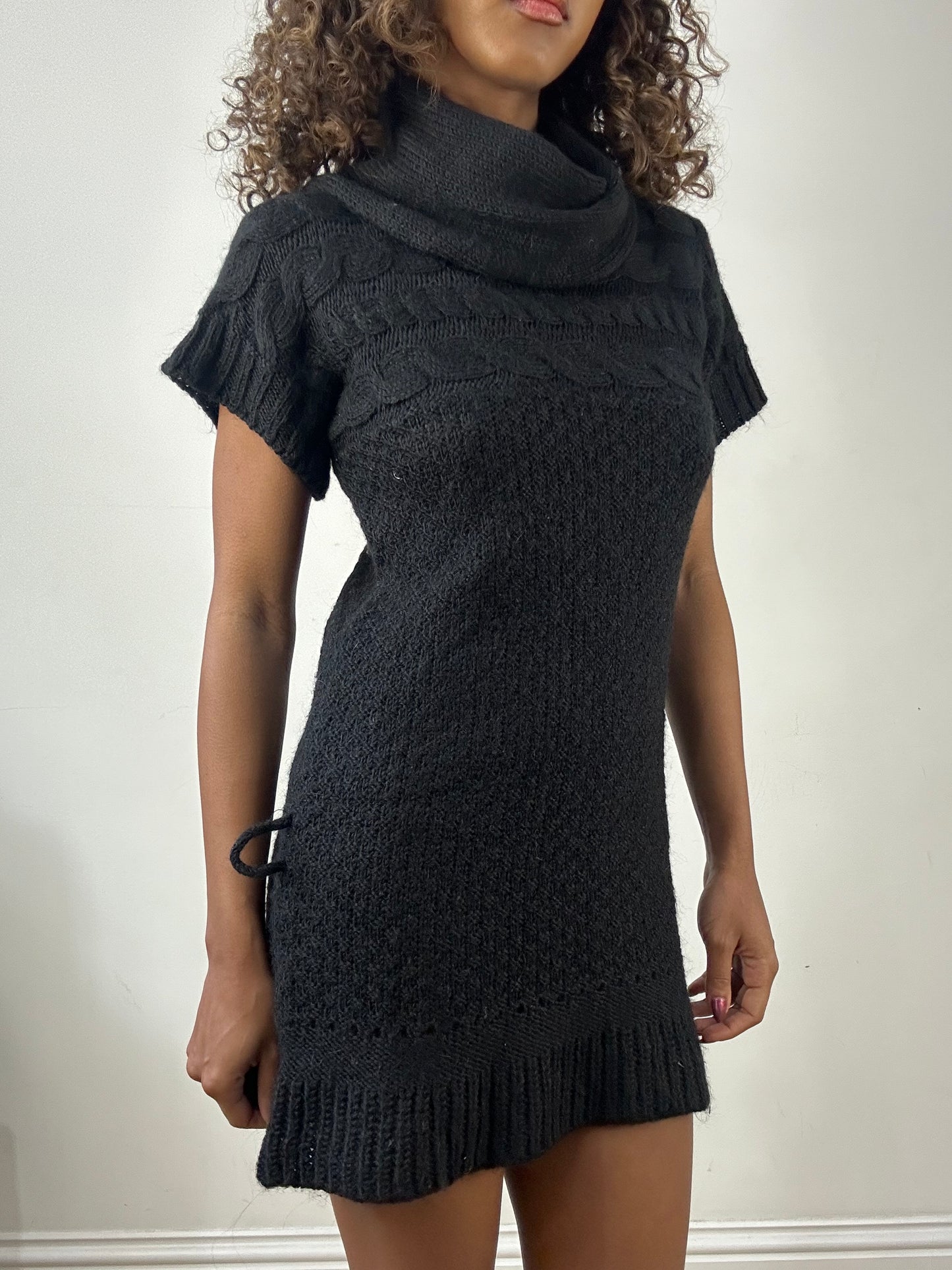 vintage edit thirty-four | small black old zara knit mini dress