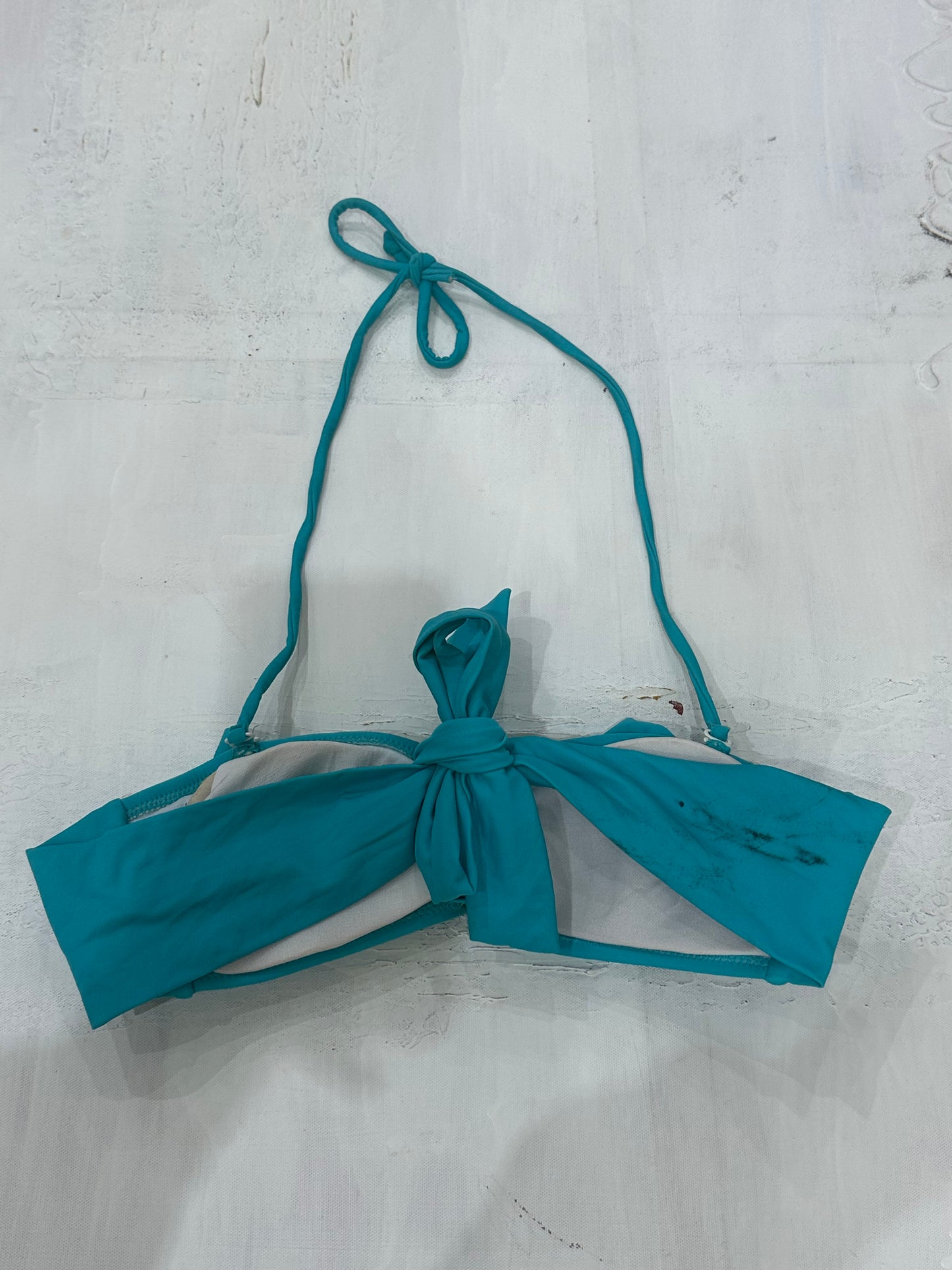 zara larsson drop | small/ blue ruffle bikini top
